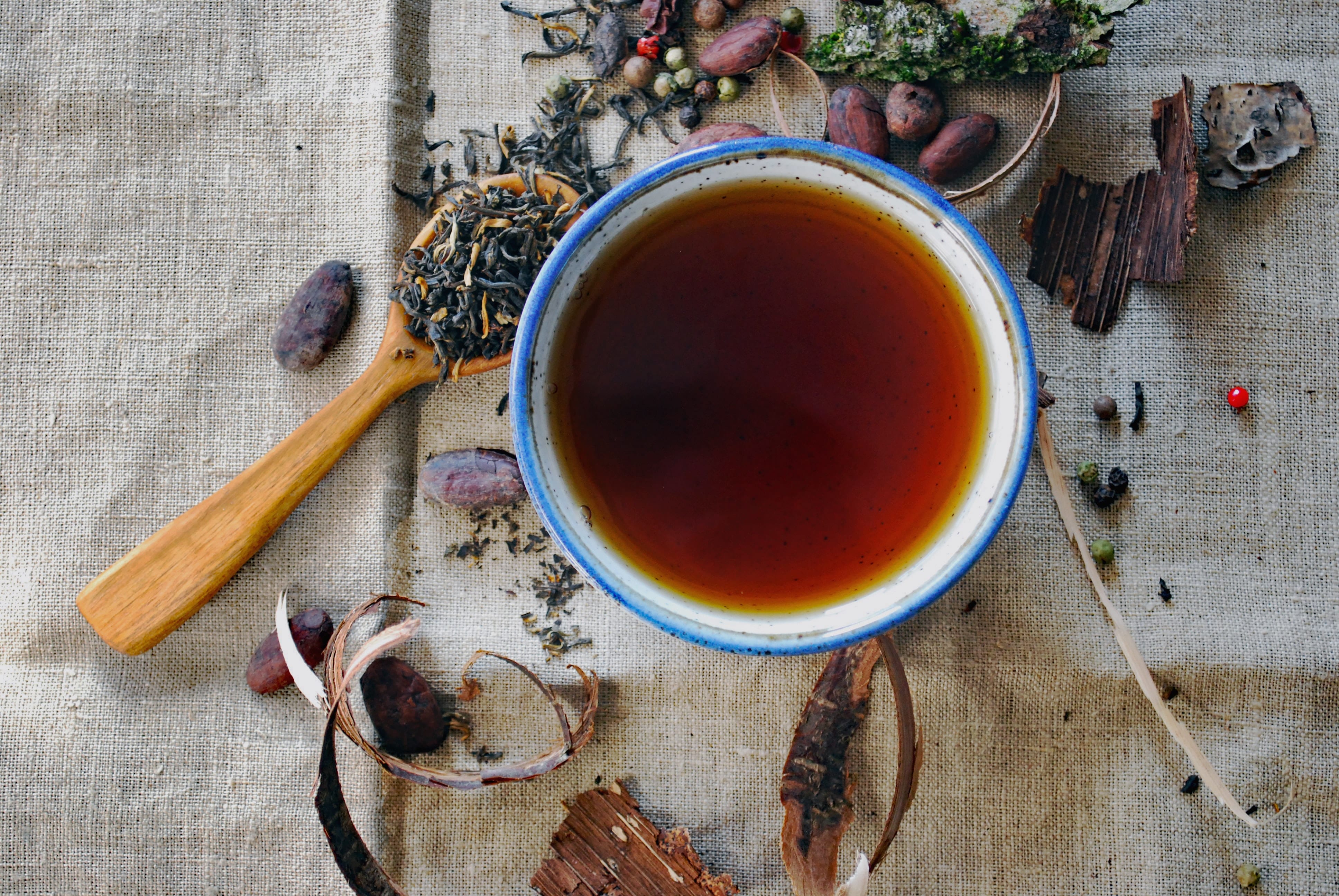 How to make your own herbal tea