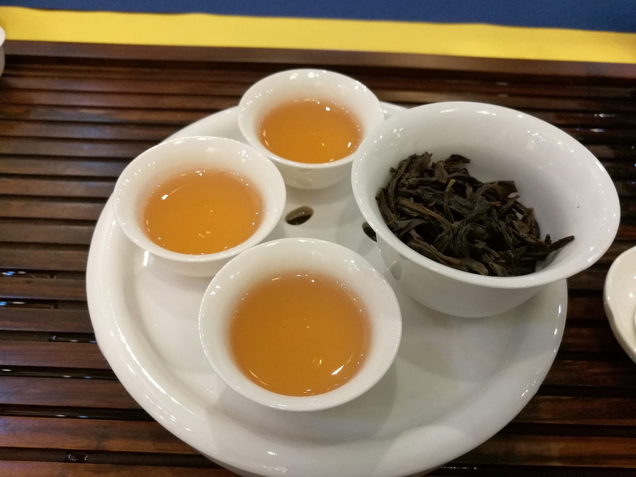 oolong tea is good for your skin